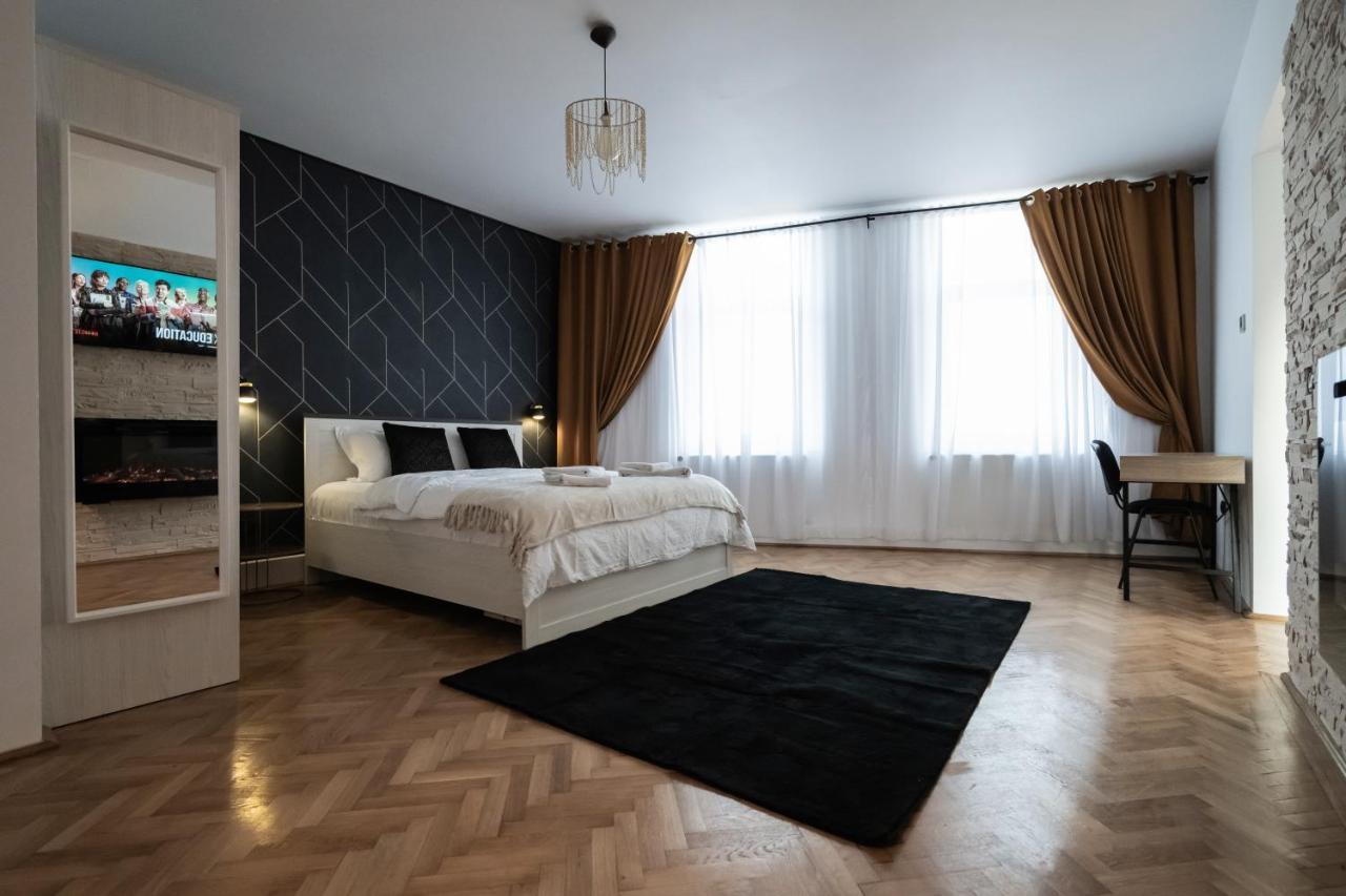 Casa Basarab Brasov Hotel Buitenkant foto