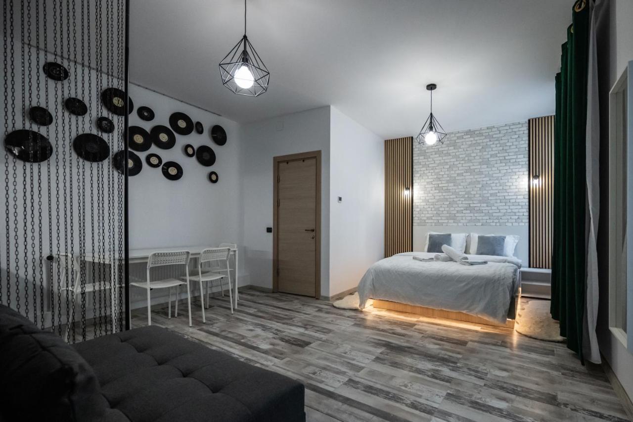 Casa Basarab Brasov Hotel Buitenkant foto